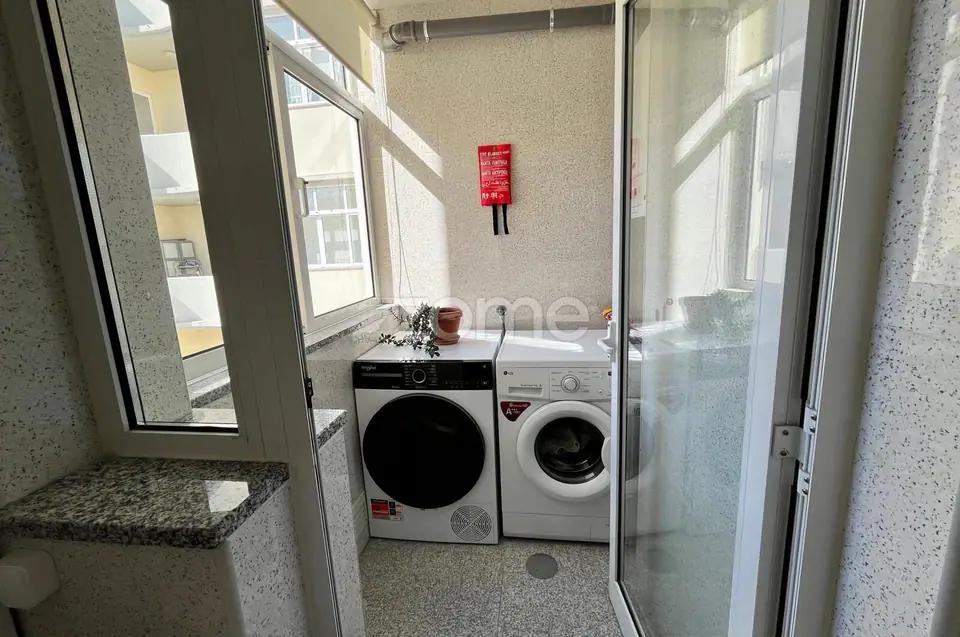 Extraordinário Apartamento T3 na Quinta do Bosque com suíte e varandas — imagem 12