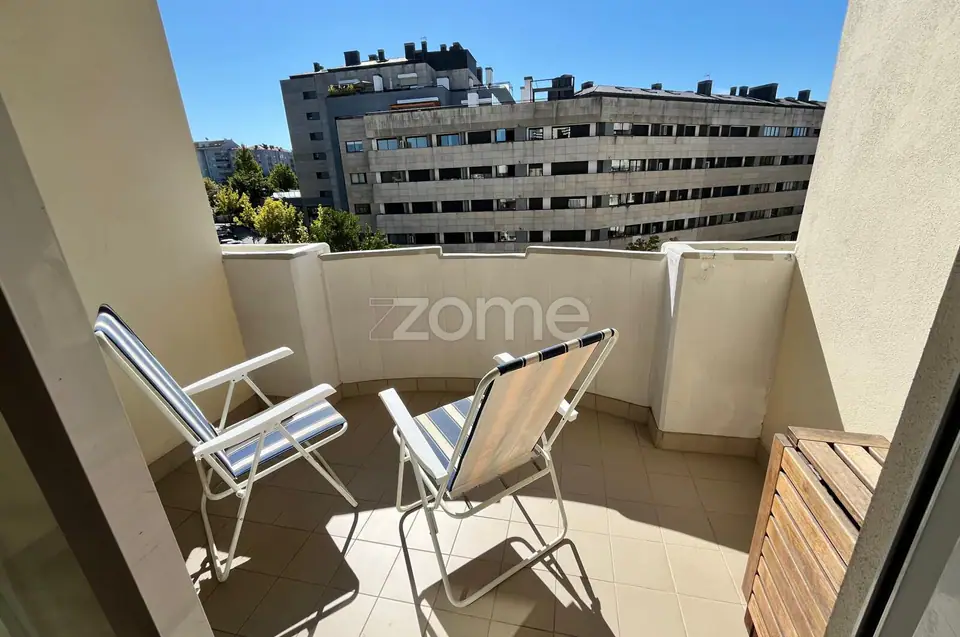 Extraordinário Apartamento T3 na Quinta do Bosque com suíte e varandas — imagem 6