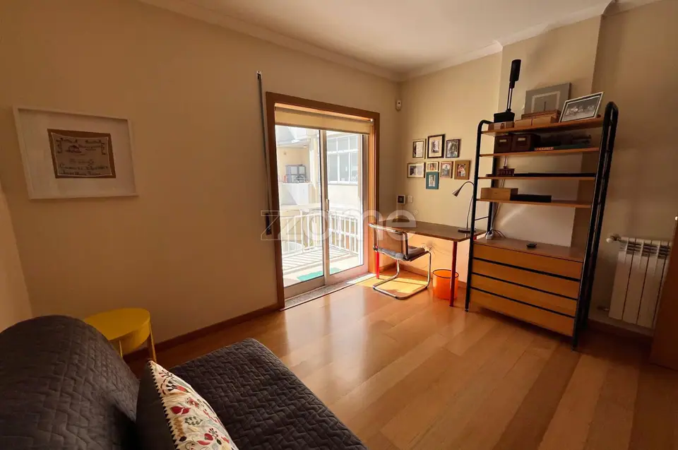 Extraordinário Apartamento T3 na Quinta do Bosque com suíte e varandas — imagem 20