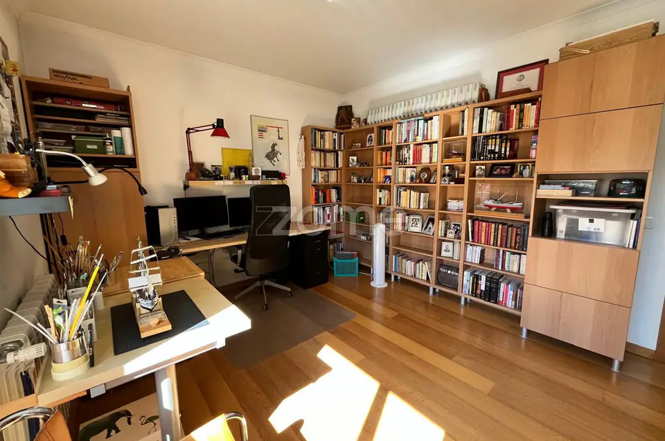 Extraordinário Apartamento T3 na Quinta do Bosque com suíte e varandas — imagem 25