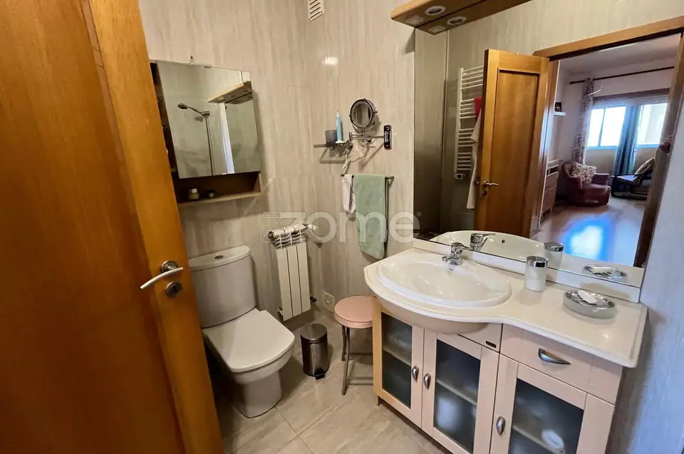 Extraordinário Apartamento T3 na Quinta do Bosque com suíte e varandas — imagem 31