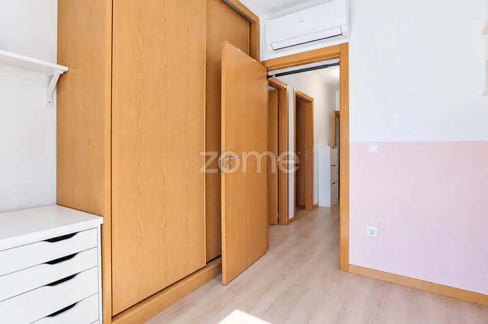 T3 Remodelado com Elevador, 2 Varandas e Arrumos | Abraveses — imagem 19