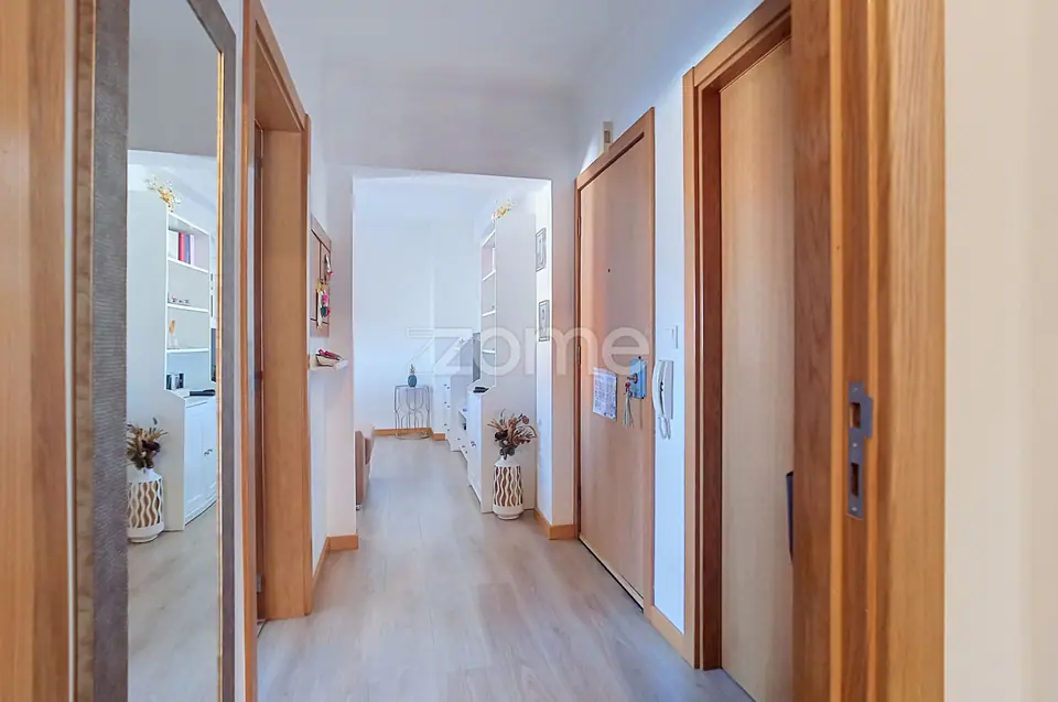 T3 Remodelado com Elevador, 2 Varandas e Arrumos | Abraveses — imagem 10