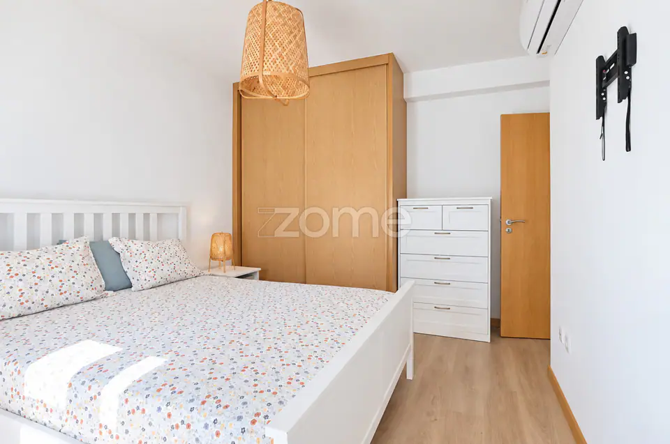T3 Remodelado com Elevador, 2 Varandas e Arrumos | Abraveses — imagem 12