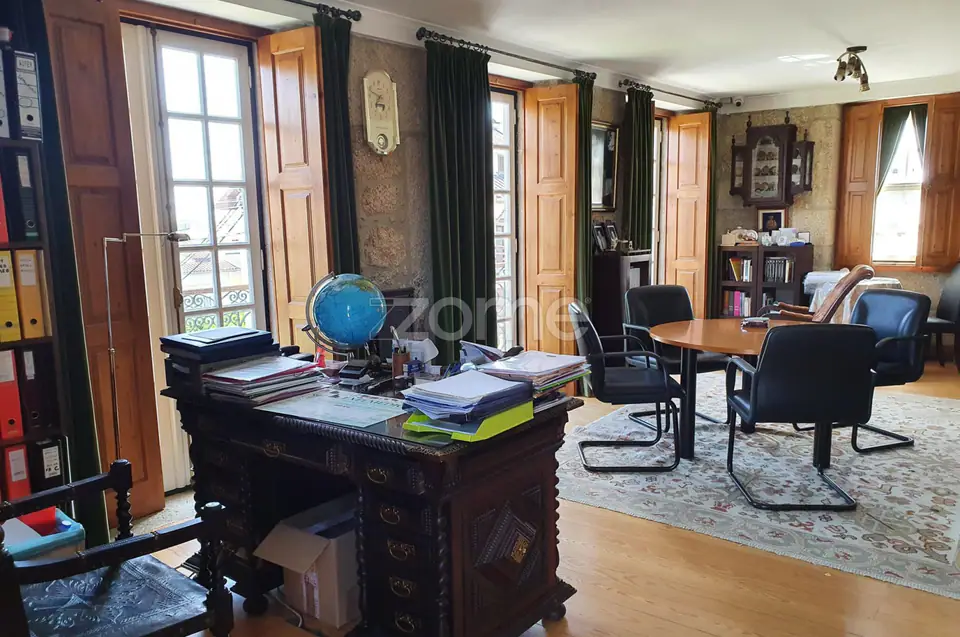 Magnífico Solar / SPA / Pub - T11 em Viseu. — imagem 17