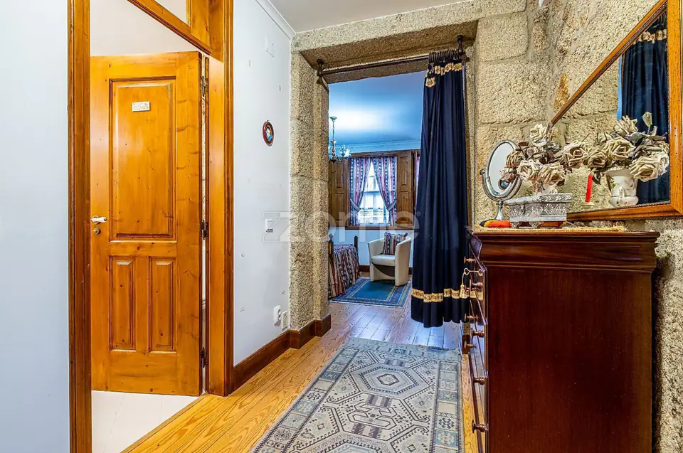 Magnífico Solar / SPA / Pub - T11 em Viseu. — imagem 44