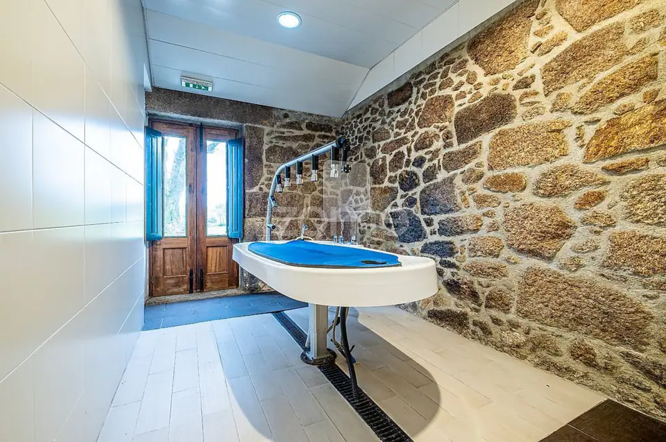 Magnífico Solar / SPA / Pub - T11 em Viseu. — imagem 49